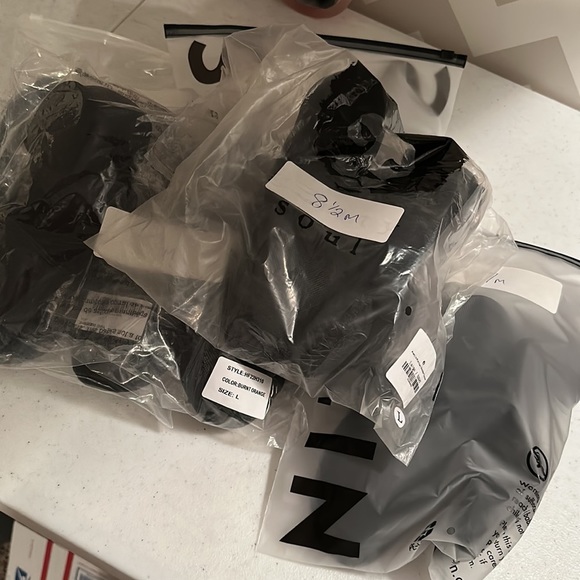 CAPEZIO E-Series Slip-on Jazz Shoe in Black EJ2 - Picture 6 of 7